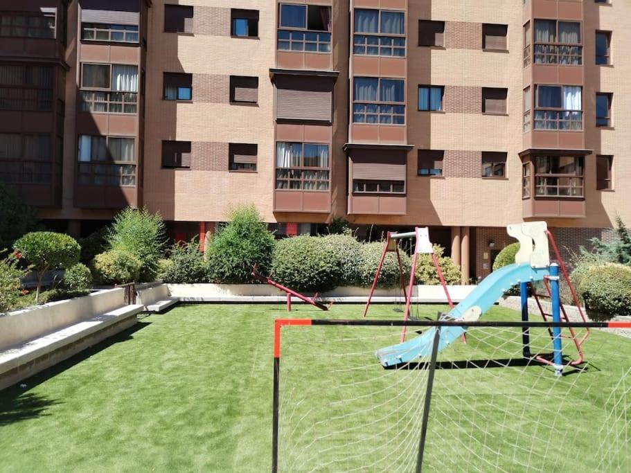 Madrid Wanda Aeropuerto Ifema Plenilunio Dy公寓 外观 照片